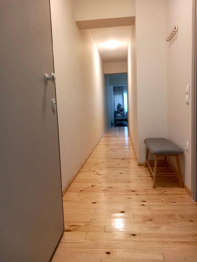 Specious Flat In Thessaloniki Aparthotel Bagian luar foto