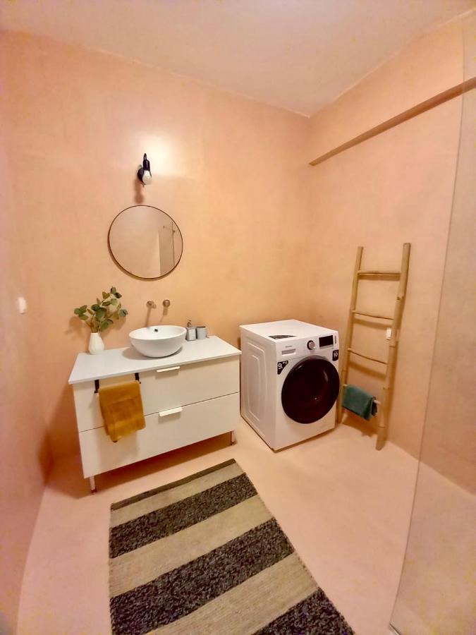 Specious Flat In Thessaloniki Aparthotel Bagian luar foto